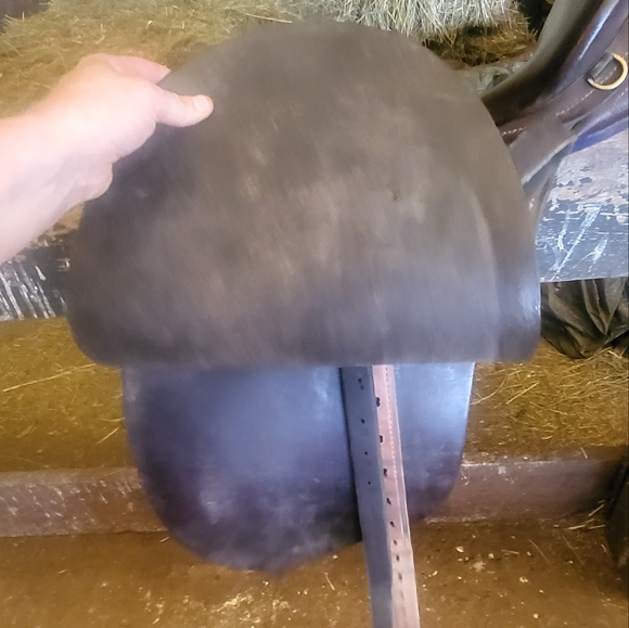 Australian Saddle - Picture 7 of 9